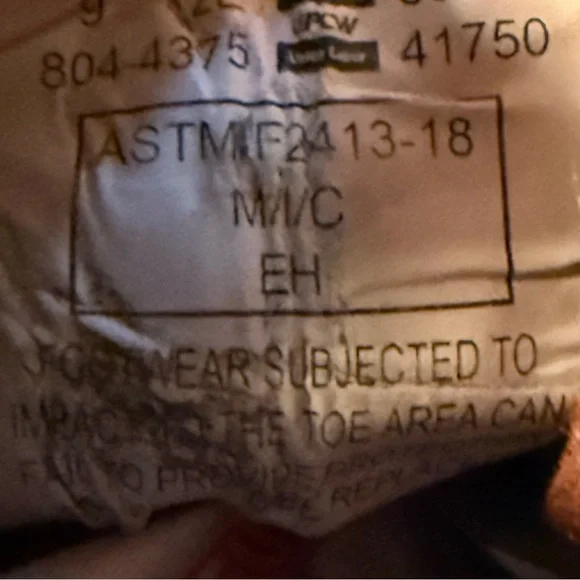 Thorogood Safety Toe American Heritage 6" Crepe Sole Work Boots size 9 2E Steel - Picture 13 of 16